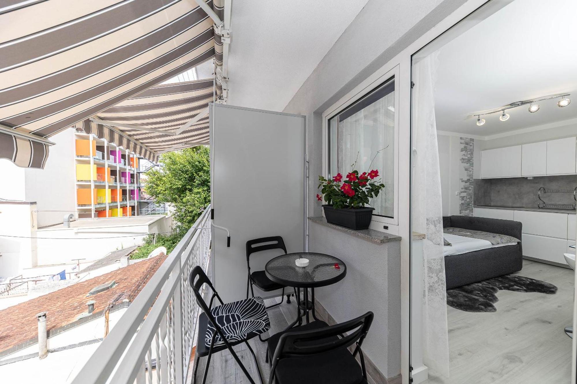 Apartment Erik Crikvenica Luaran gambar